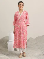 Pink Printed Cotton Blend Straight Kurta - Image 4